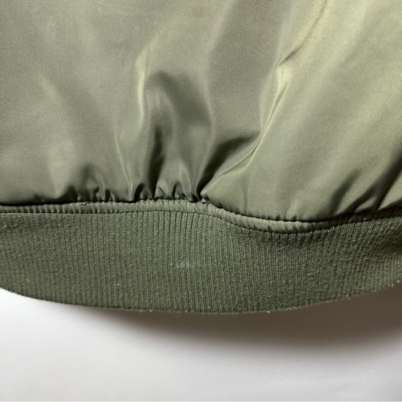 ME Jane Olive Green Women’s Jacket with Pink Faux Fur Hood Size Medium - Picture 8 of 15